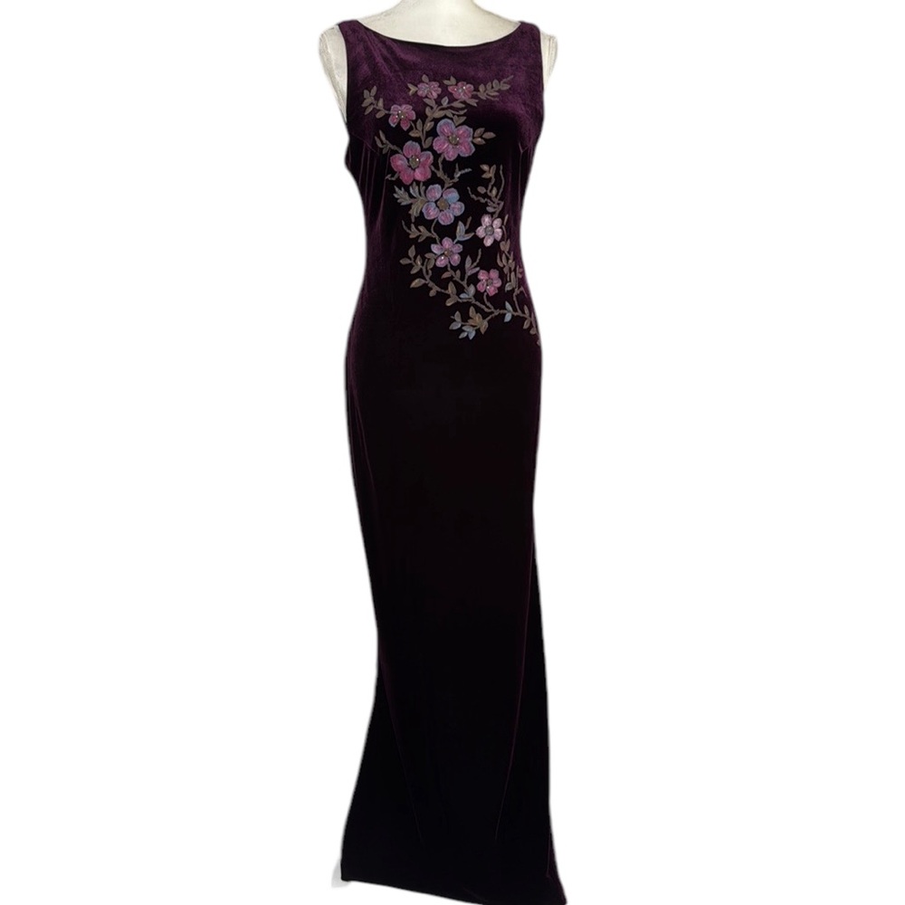 Vintage De-Laru by Sheila Yen Floral FrontPurple/Eggplant Maxi Side Opening 7/8